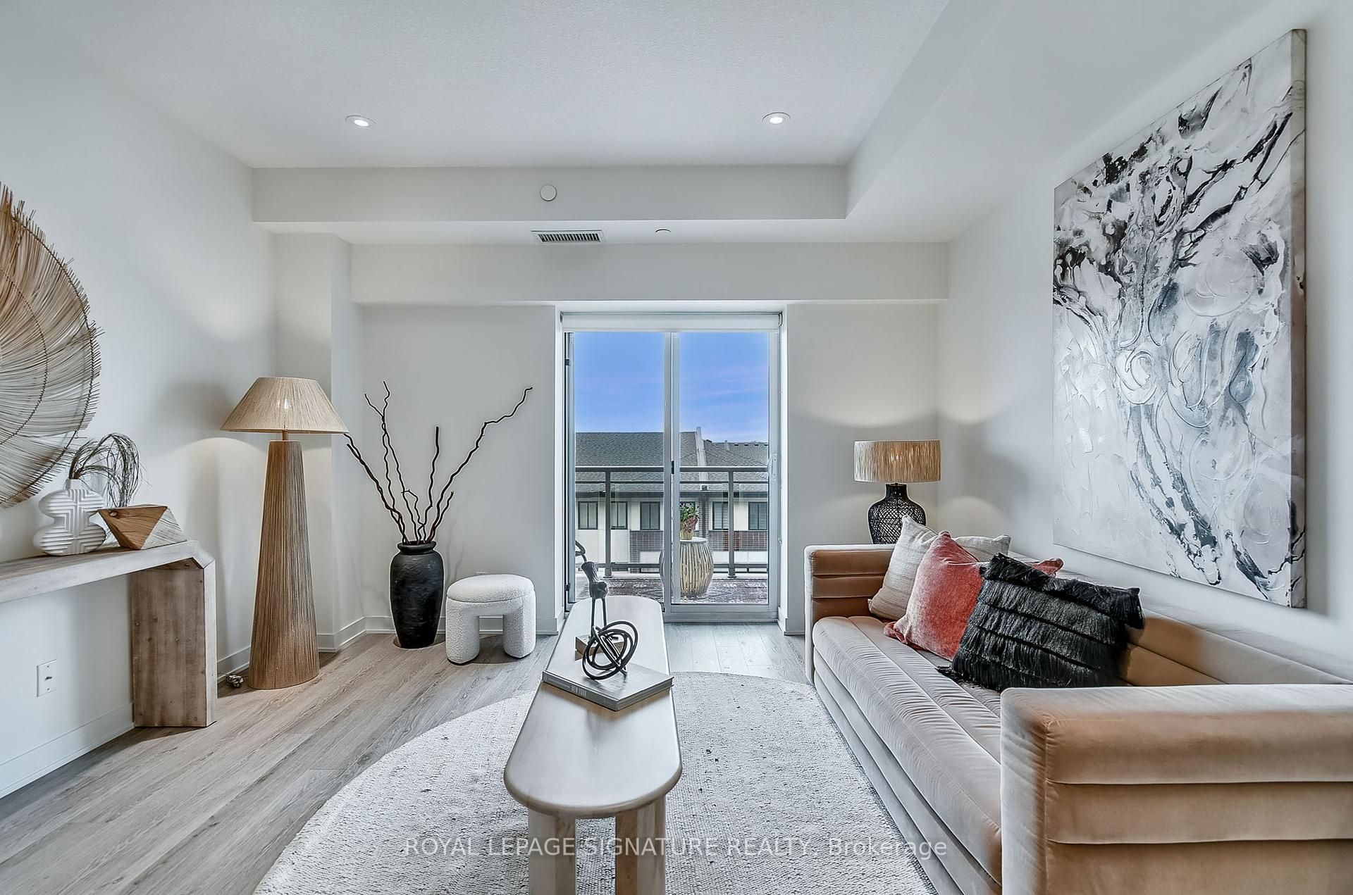 1 Bedroom Condo at 16 Markle, Hamilton For sale