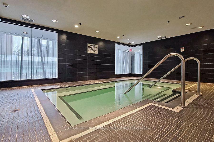 2 Bedrooms Condo at 28 Ted Rogers, Toronto For sale