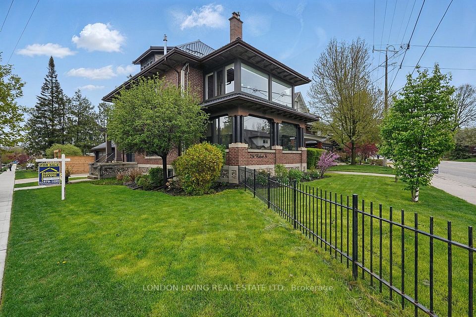 236 Ridout
