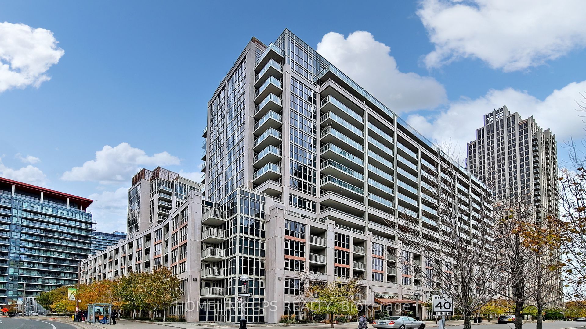 35 Bastion Street, #1814