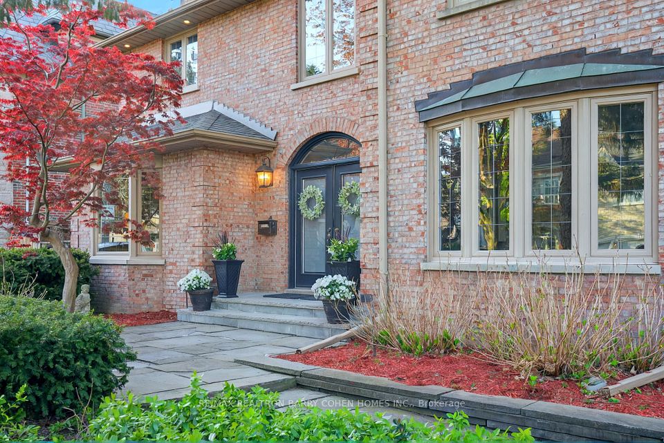 106 Highland