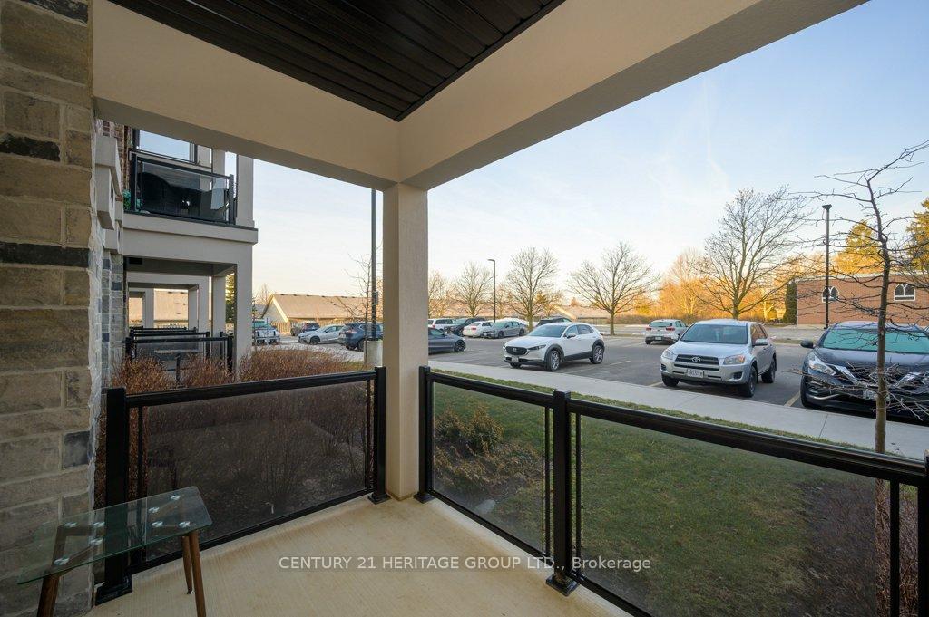 1 Bedroom Condo at 2605 Binbrook,  Hamilton For sale