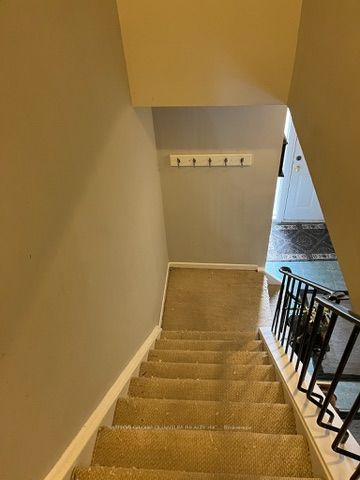 https://trreb-image.ampre.ca/RqsM1yInVNXKmac5JsRqJ_mRbrNLQA7xaeY6sNJhy-Y/rs:fit:960:960/wm:.5:so:0:50:.4/wmsh:10/wmt:PHNwYW4gZm9yZWdyb3VuZD0nd2hpdGUnIGZvbnQ9JzY4Jz5TVVRUT04gR1JPVVAgUVVBTlRVTSBSRUFMVFkgSU5DLiwgQnJva2VyYWdlPC9zcGFuPg/L3RycmViL2xpc3RpbmdzLzQwLzY5LzI5Lzc5L3AvNTI4ODNlNDMtN2I1OS00NTQ2LWJjNjEtZTVhYTc5OTdiMGU5LmpwZWc.jpg