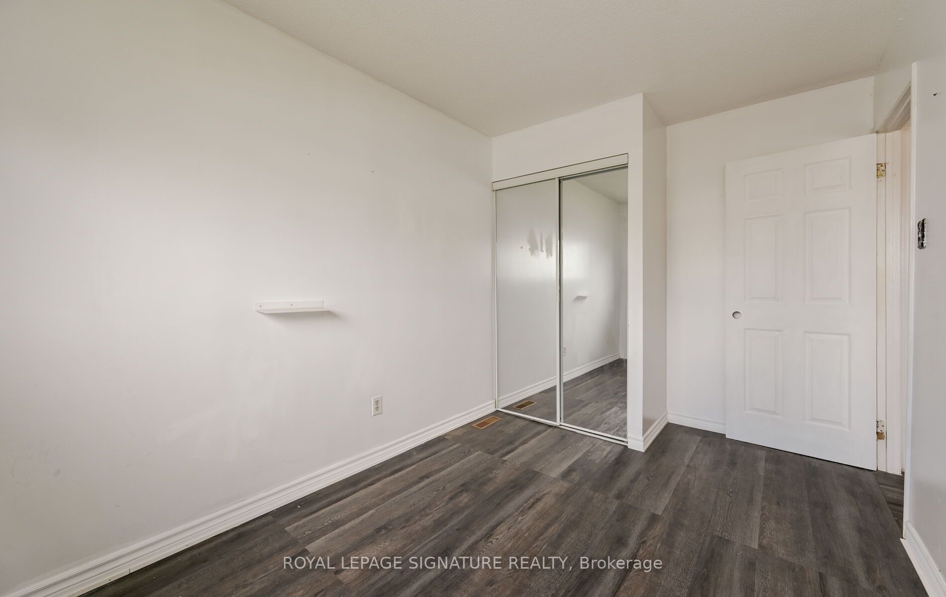 10 Heatherside Court