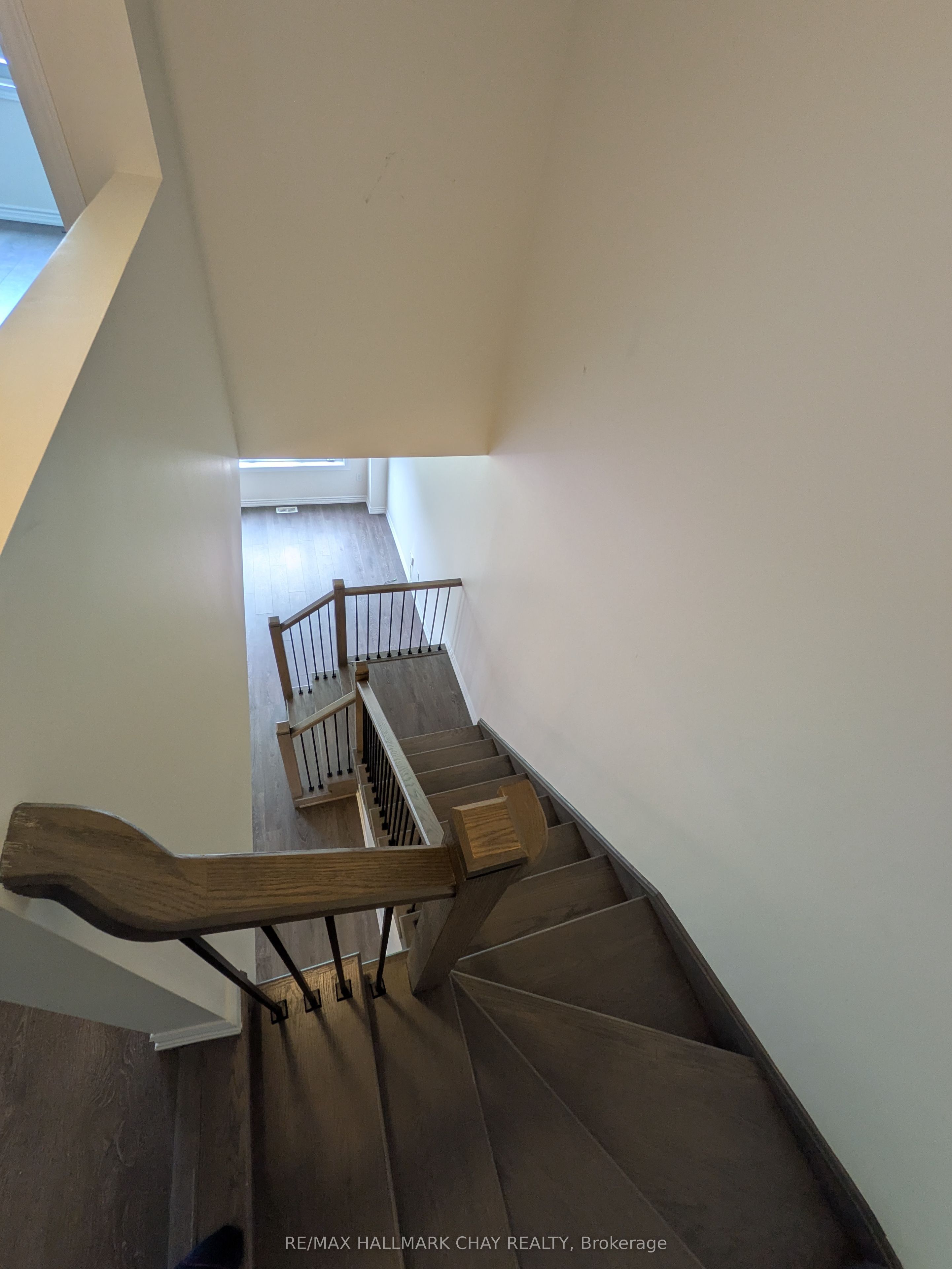 71 Valleybrook Road