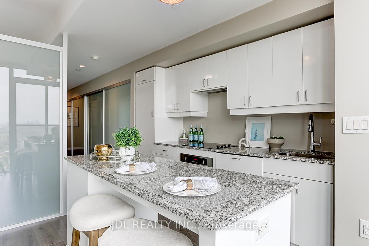 2 Bedrooms Condo at 426 University, Toronto For sale