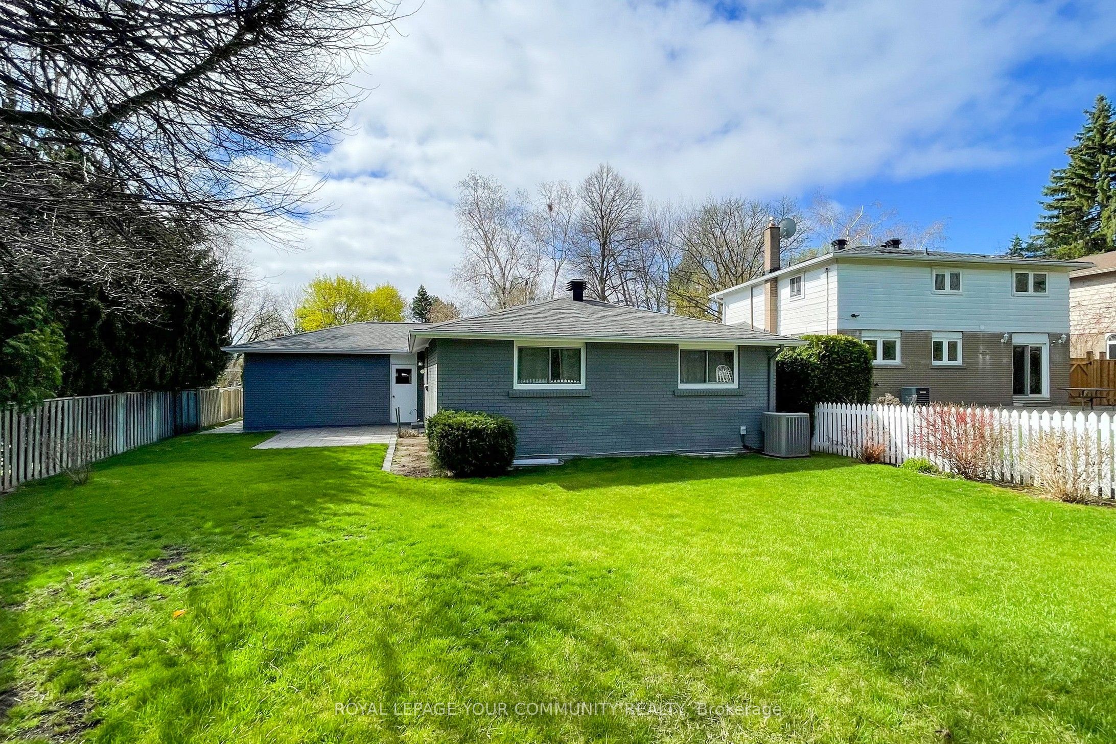 52 Colonsay Road