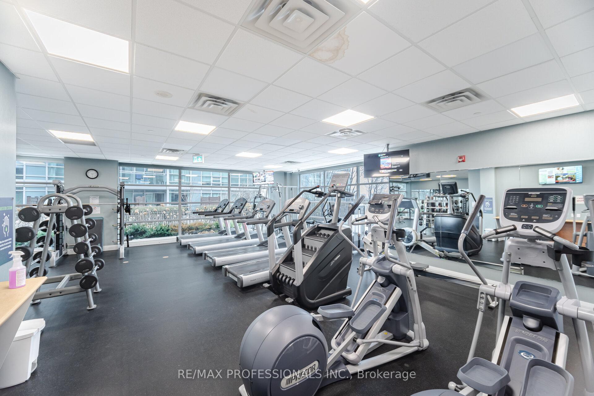 2 Bedrooms Condo at 155 Legion, Toronto For sale