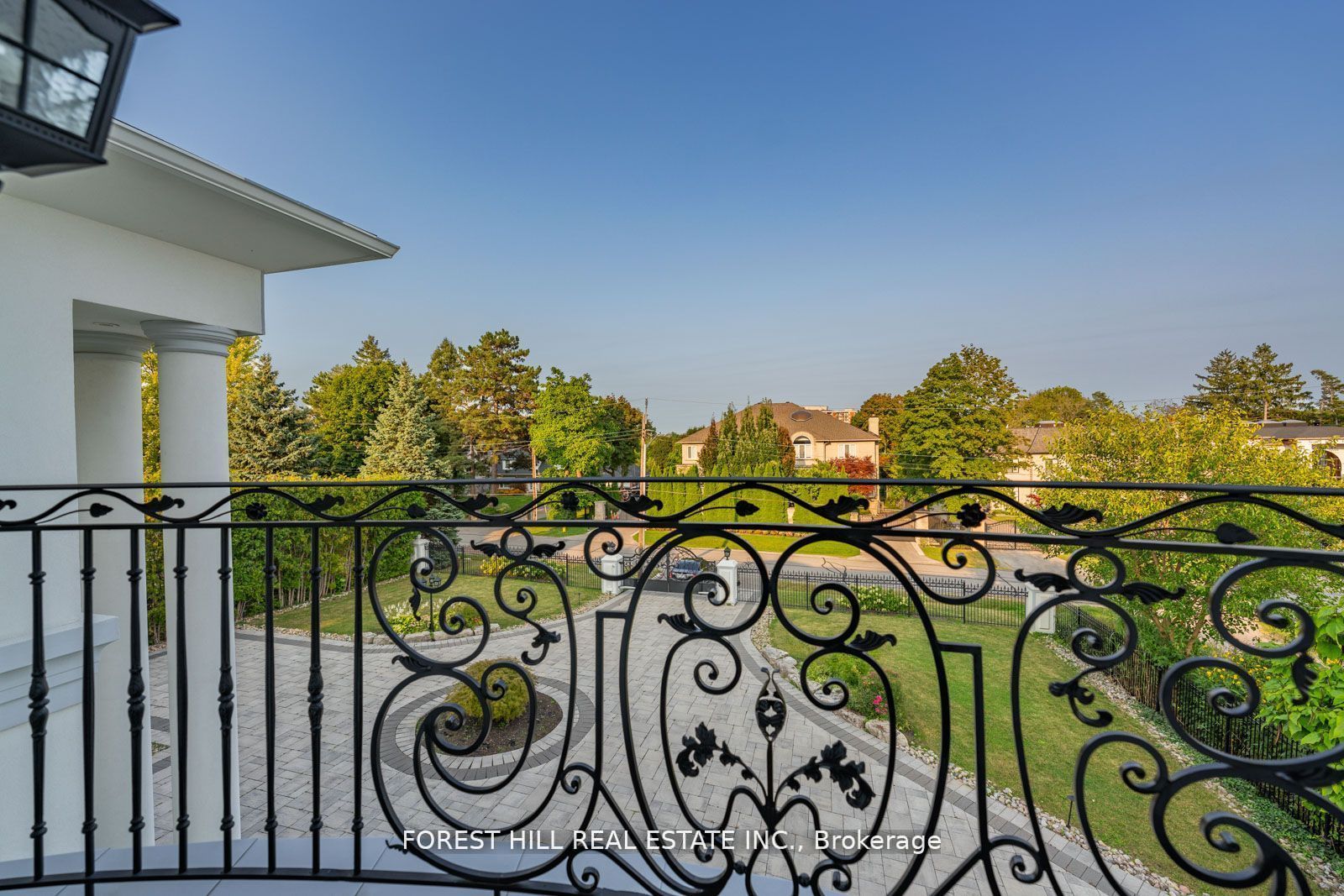 12 Thornbank Road