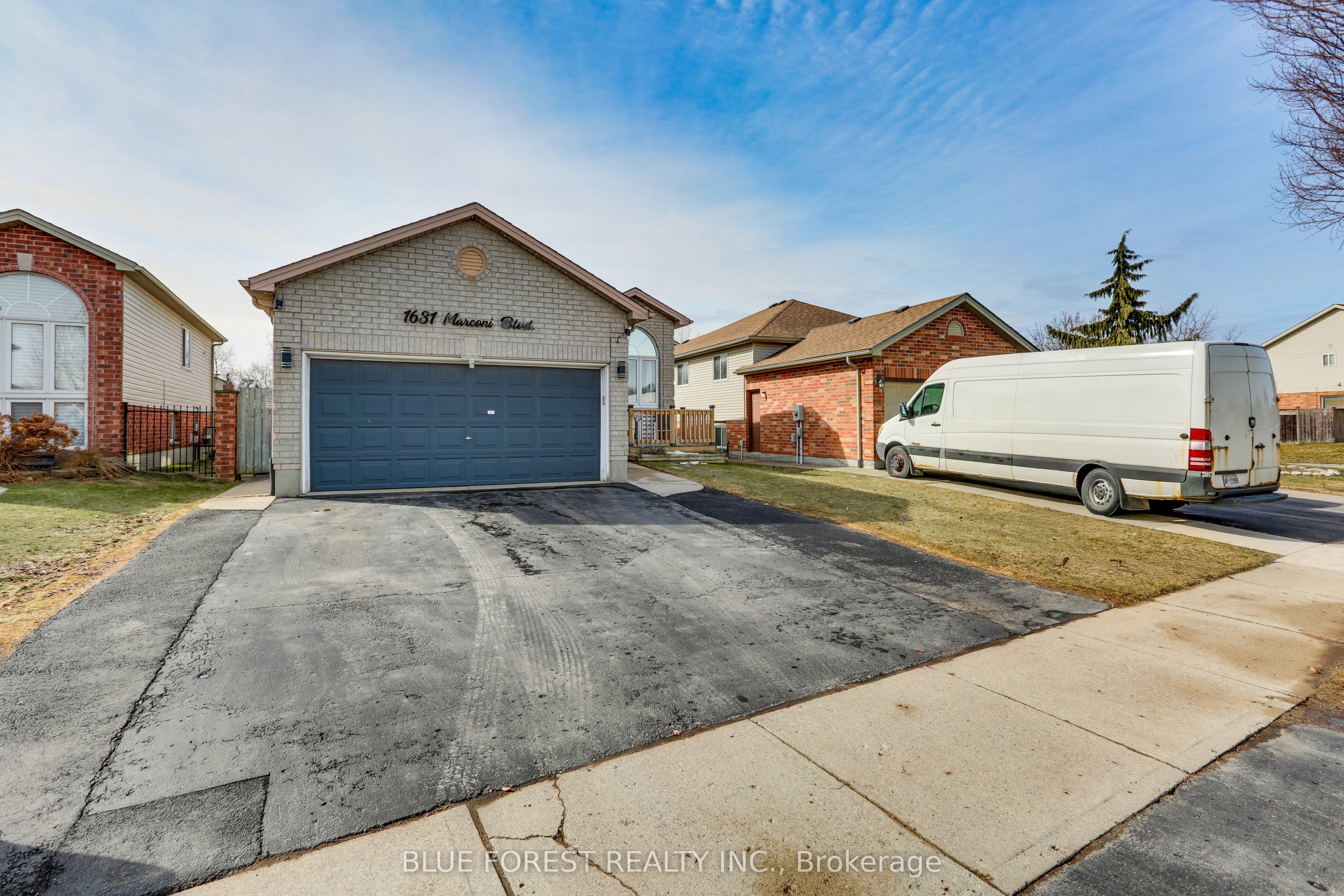 1631 Marconi Boulevard, London, ON N5V 5E7
