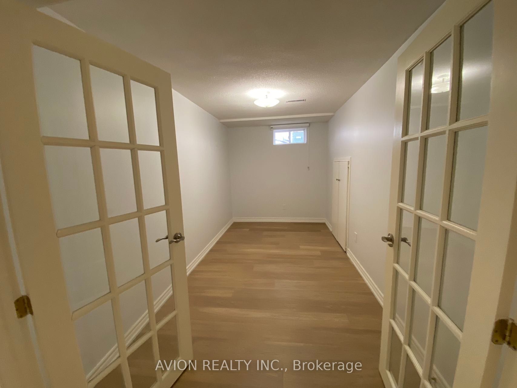29 Falling River Drive, #basement