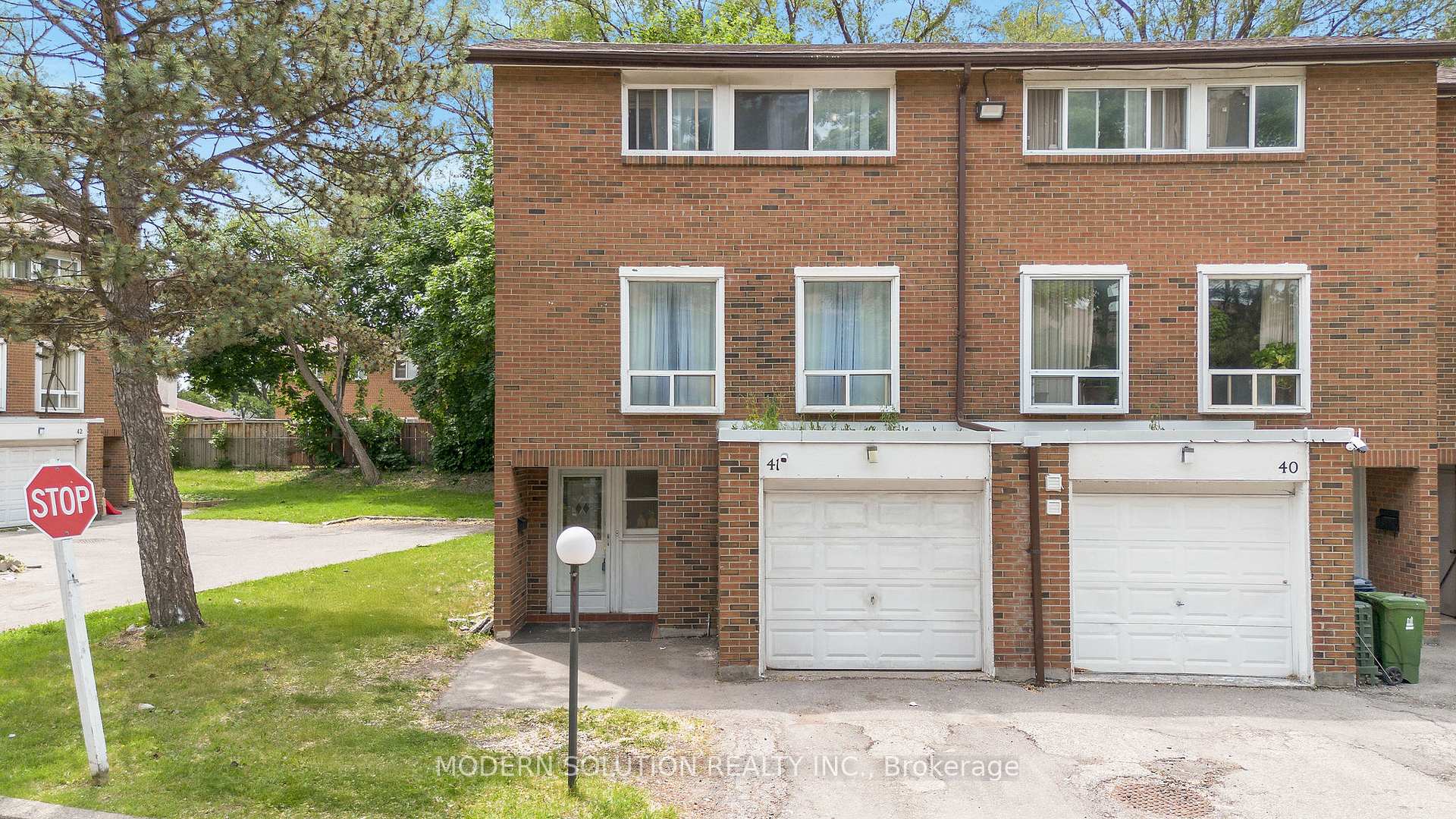4 Bedrooms Condo at 1559 Albion, Toronto For sale