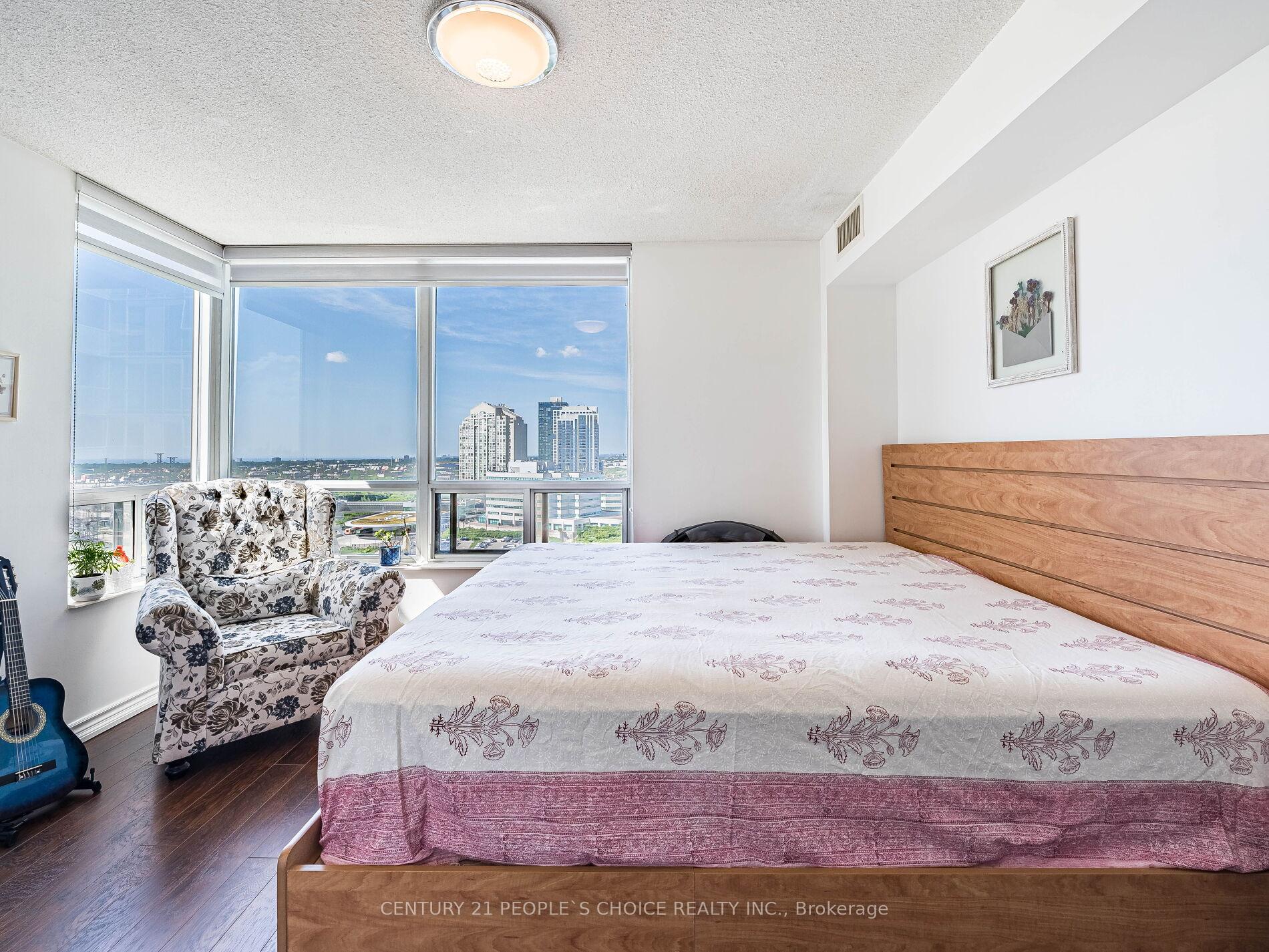 3 Bedrooms Condo at 5233 Dundas, Toronto For sale
