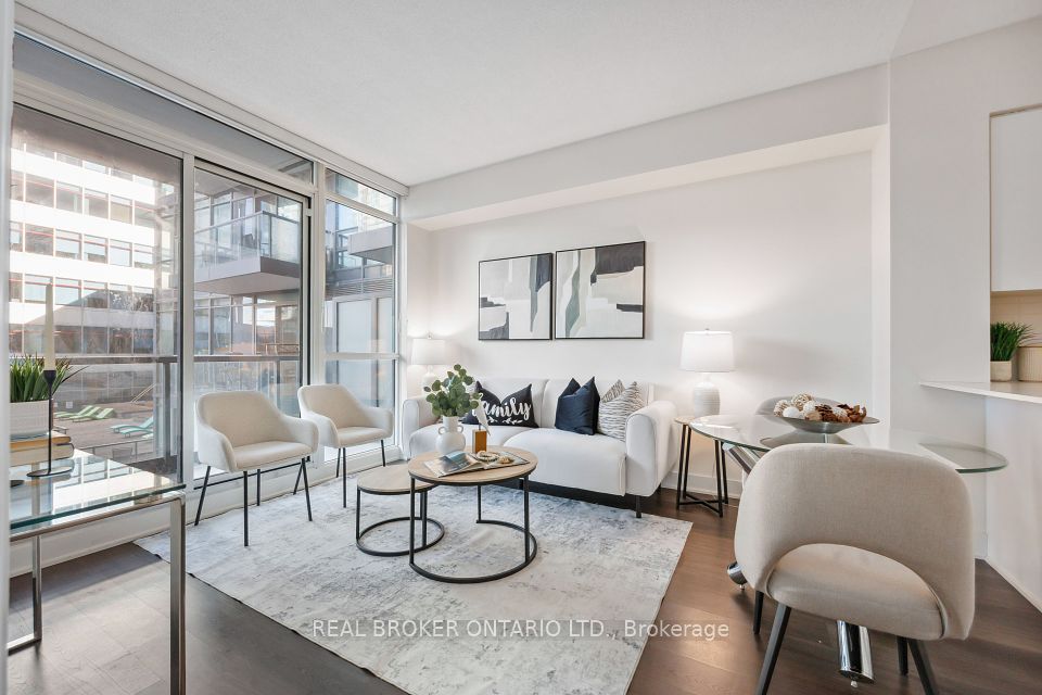 #406 - 30 Roehampton Avenue, Toronto, ON M4P 0B9