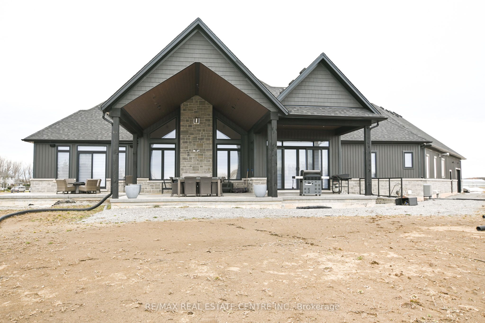 7325 Sunset Place, #3