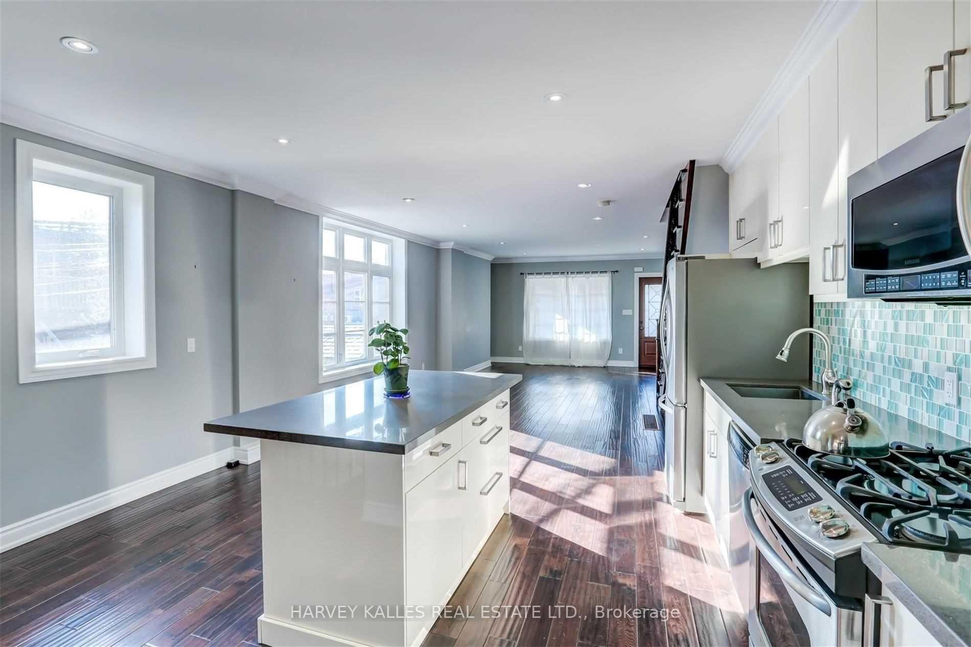58 Sandford Avenue