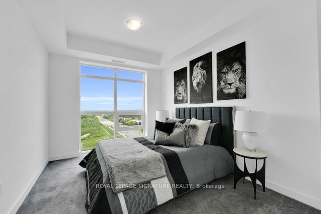 2 Bedrooms Condo at 450 Dundas, Hamilton For sale