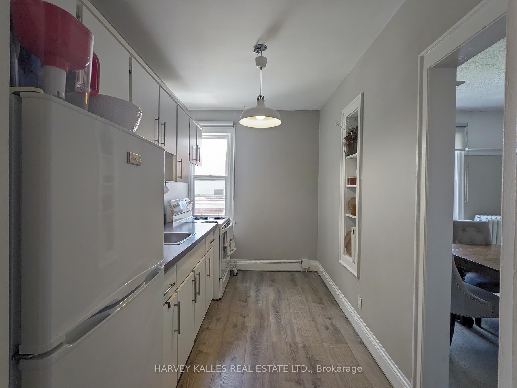 1 Brookdale Avenue 5