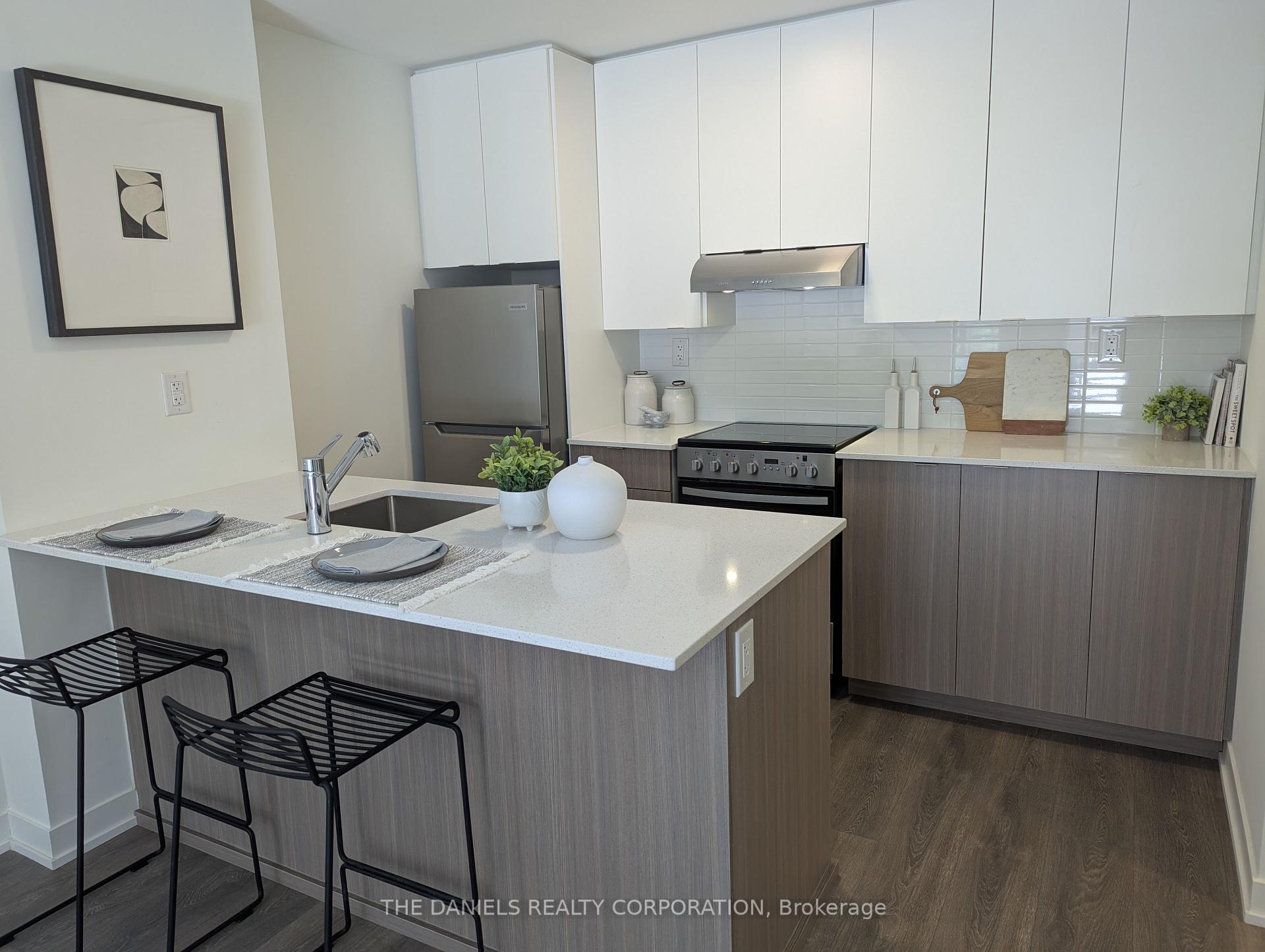 1 Bedroom Condo at 145 Canon Jackson, Toronto For sale