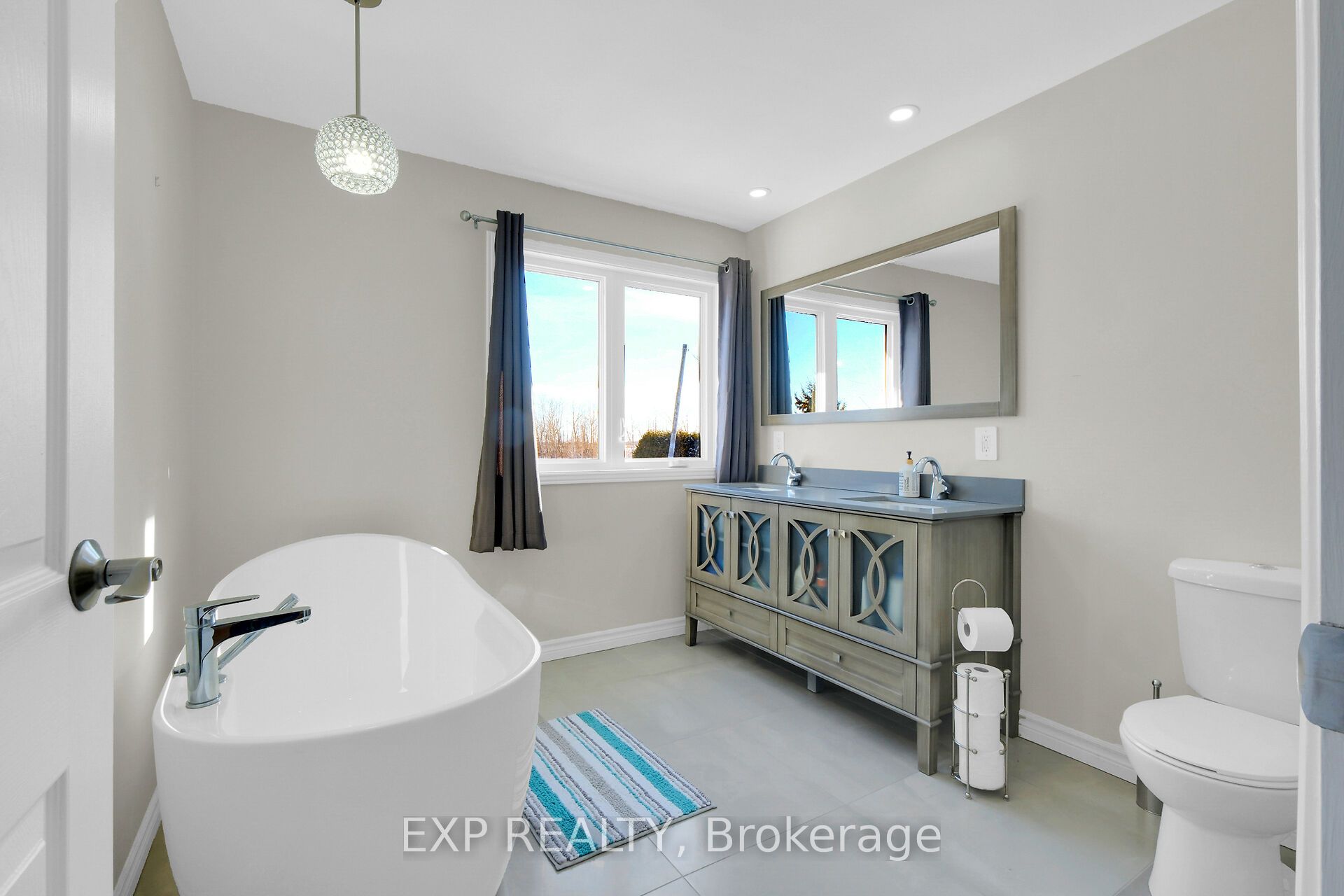 Listing picture