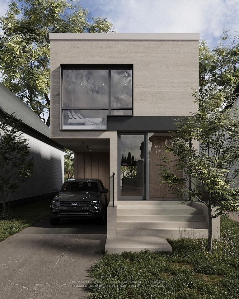 43 King Edward Avenue, Toronto, ON M4C 5J5