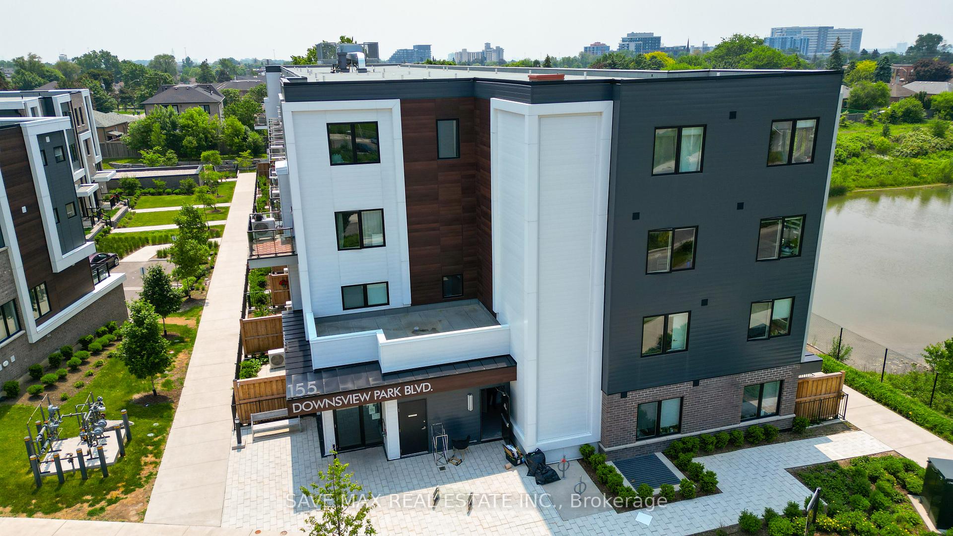 3 Bedrooms Condo at 155 Downsview Park, Toronto For sale