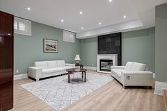 40 Munro Boulevard