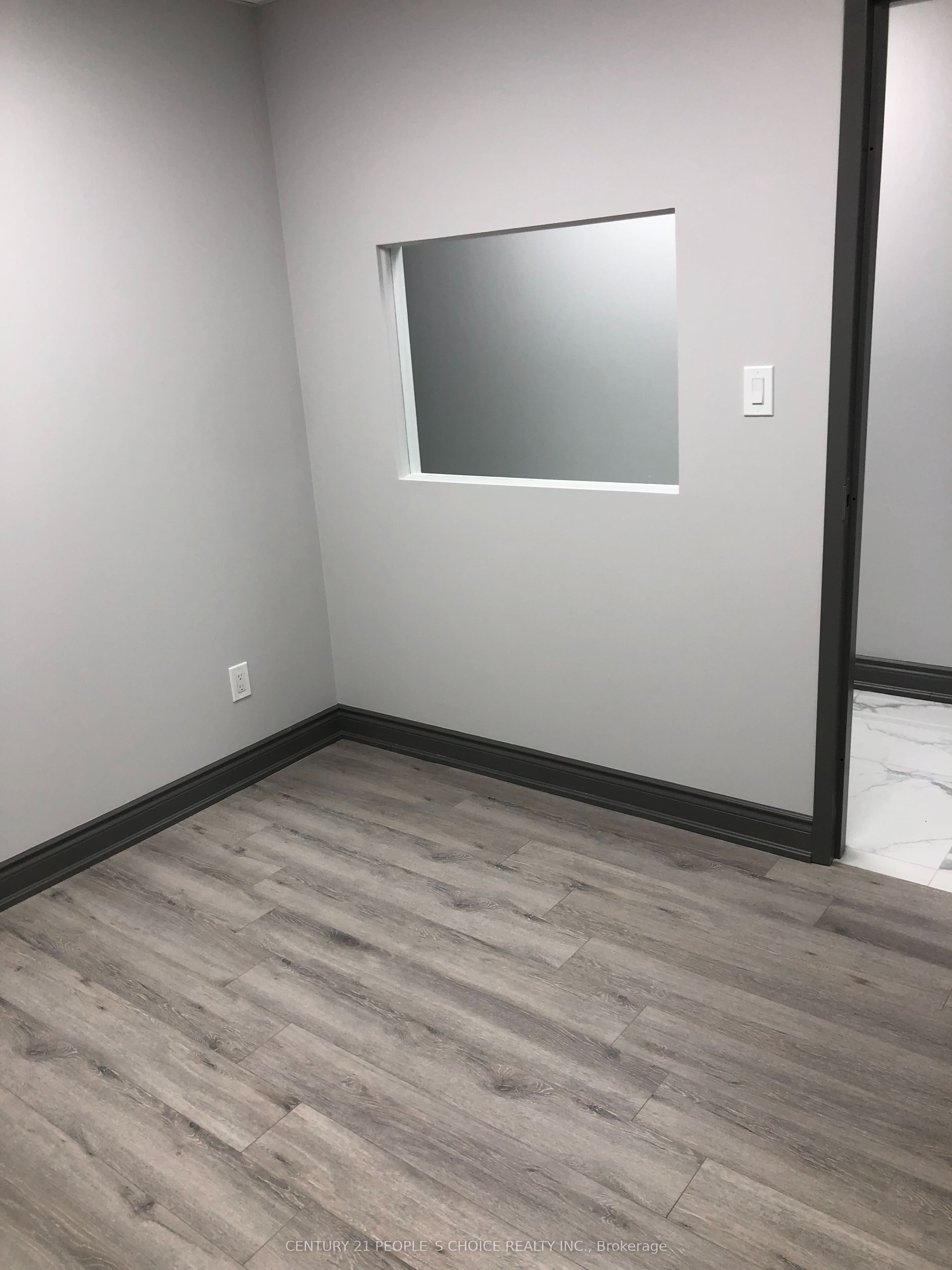 127 Westmore Drive E, #113 # Room 1