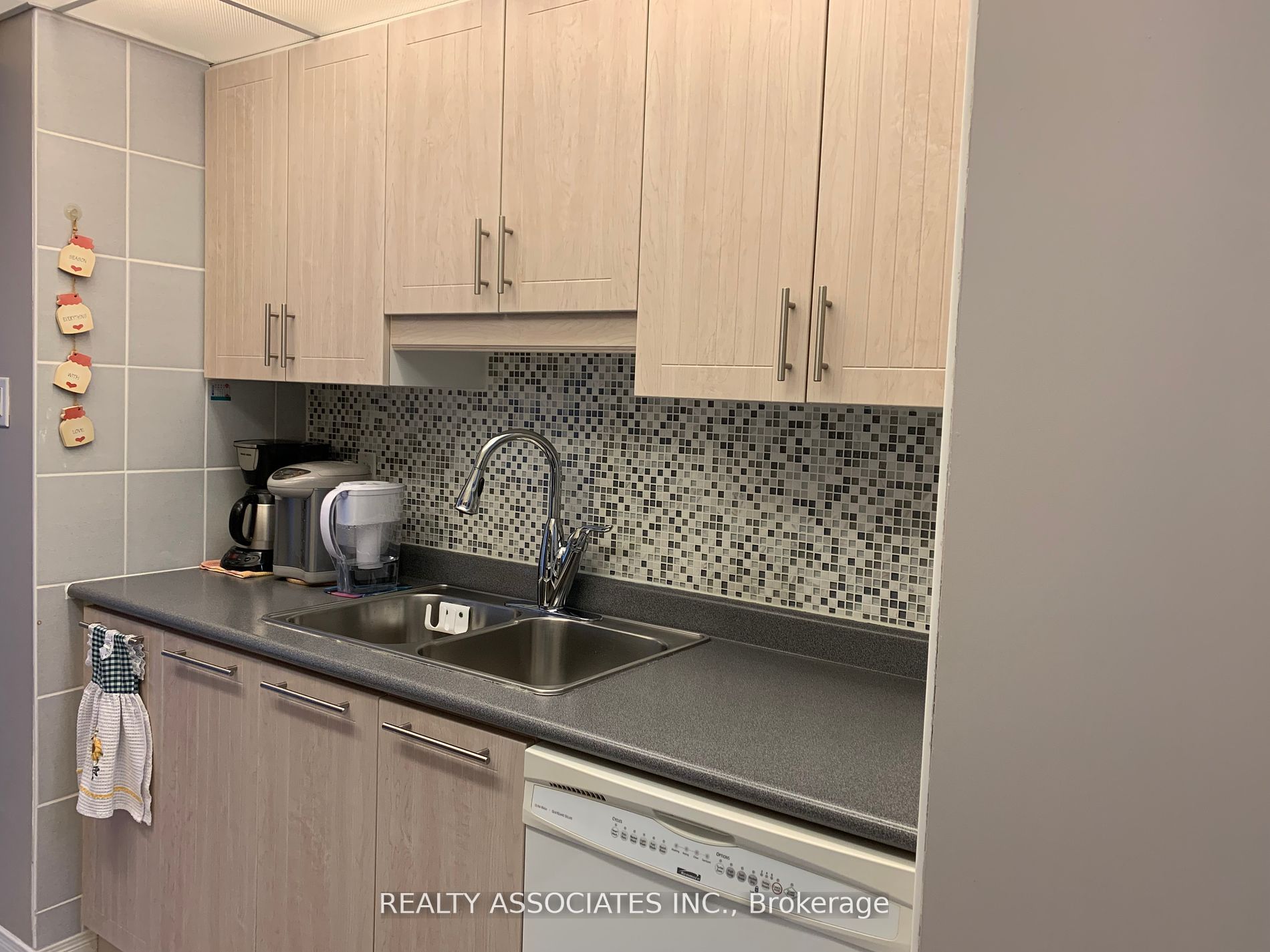 45 Huntingdale Boulevard, #808