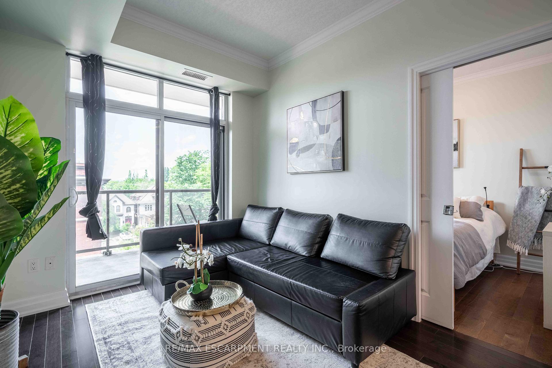 1 Bedroom Condo at 90 CHARLTON, Hamilton For sale