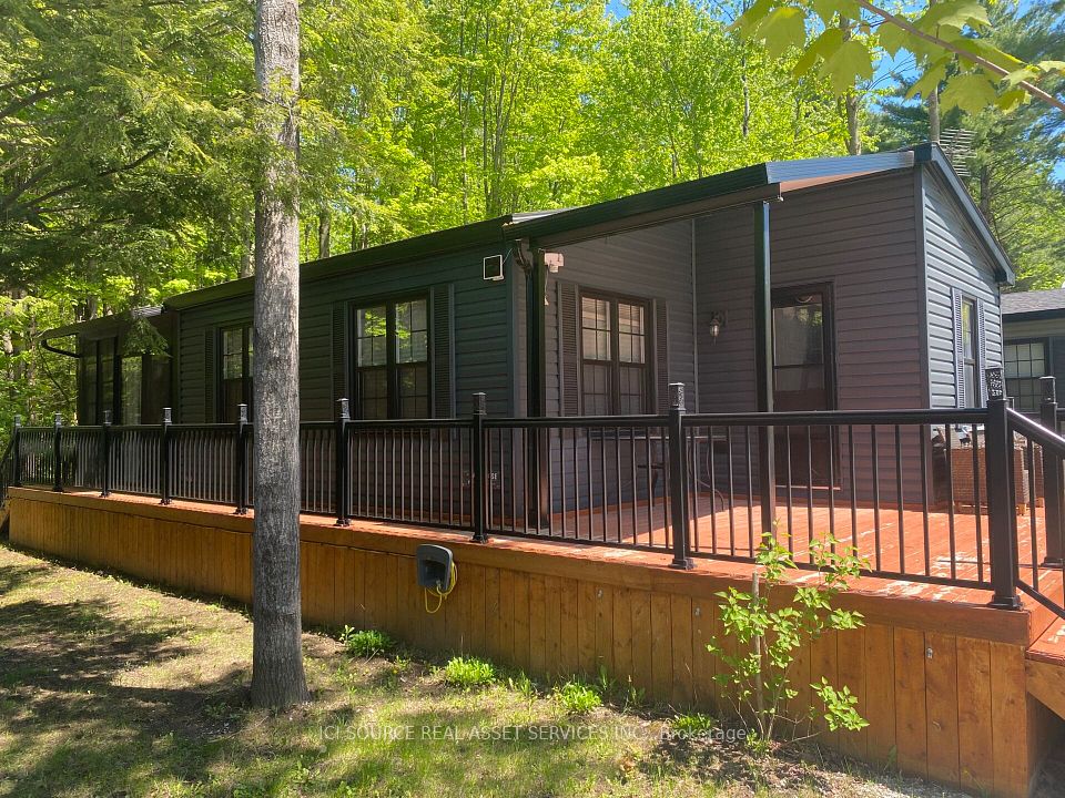 1082 Shamrock Marina