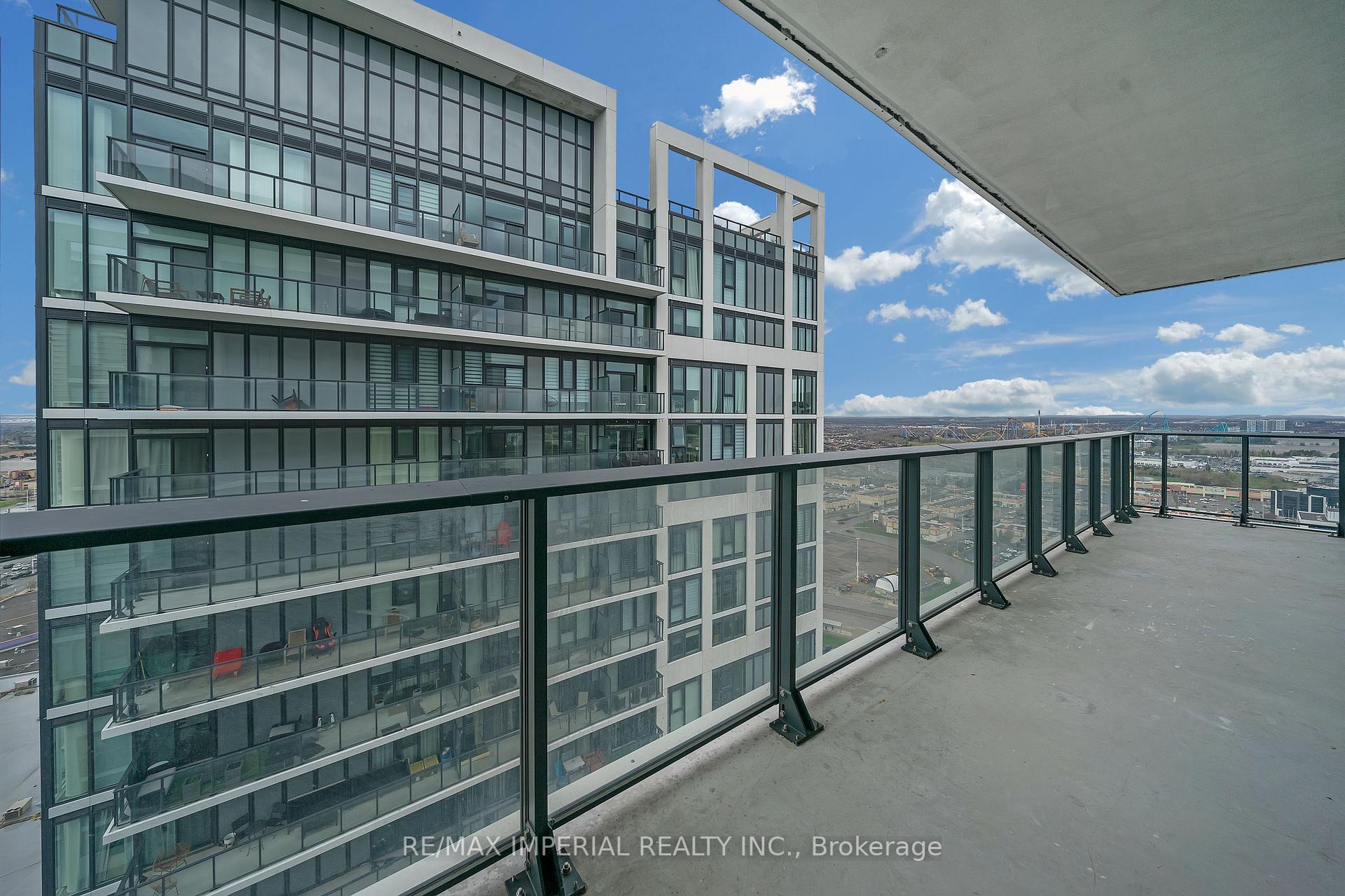 2 Bedrooms Condo at 9000 Jane,  Vaughan For sale