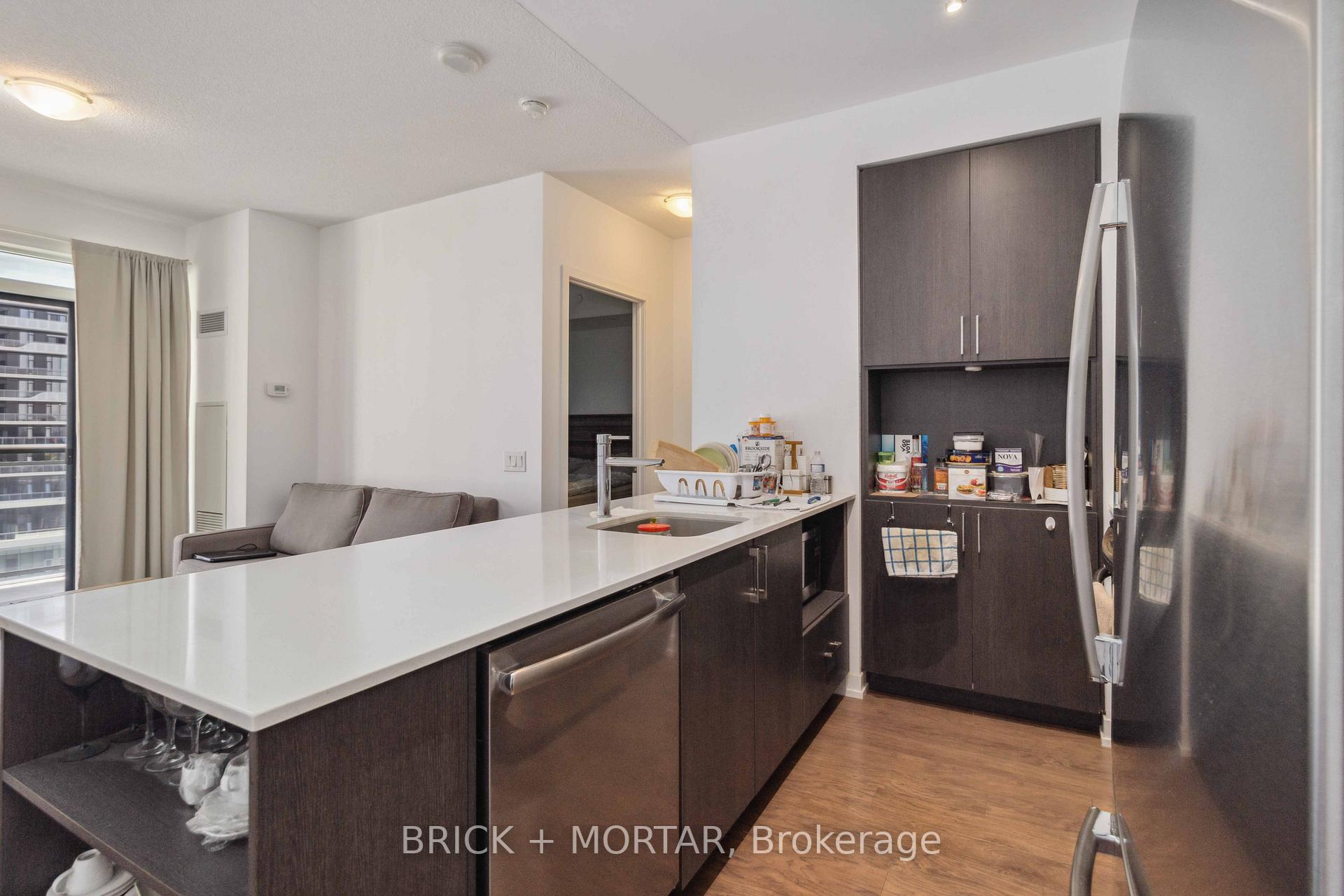 1 Bedroom Condo at 2560 Eglinton, Mississauga For sale