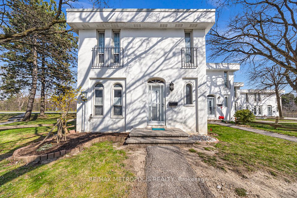 2550 Birchmount