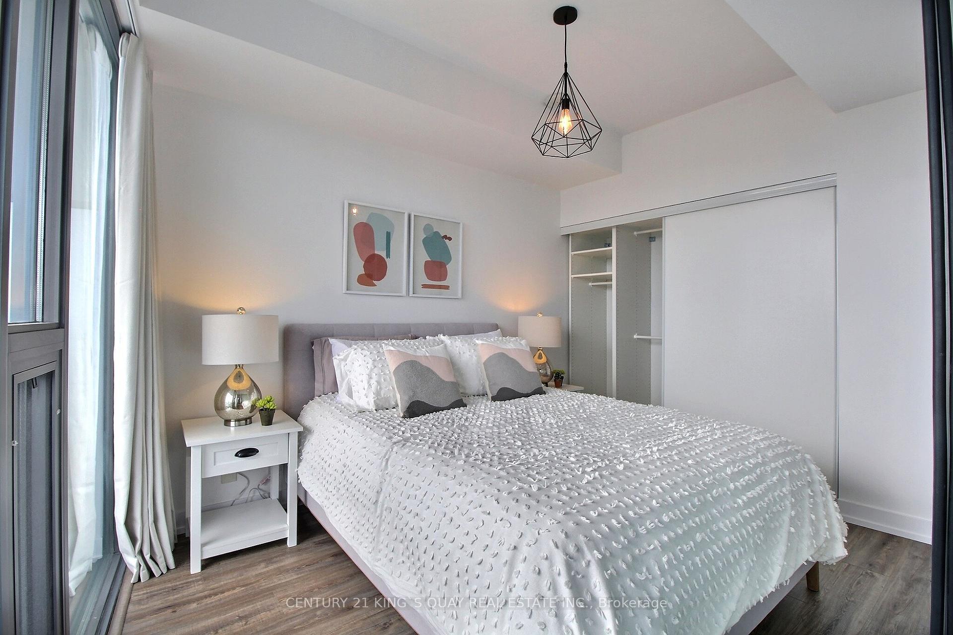 1 Bedroom Condo at 1815 Yonge, Toronto For sale