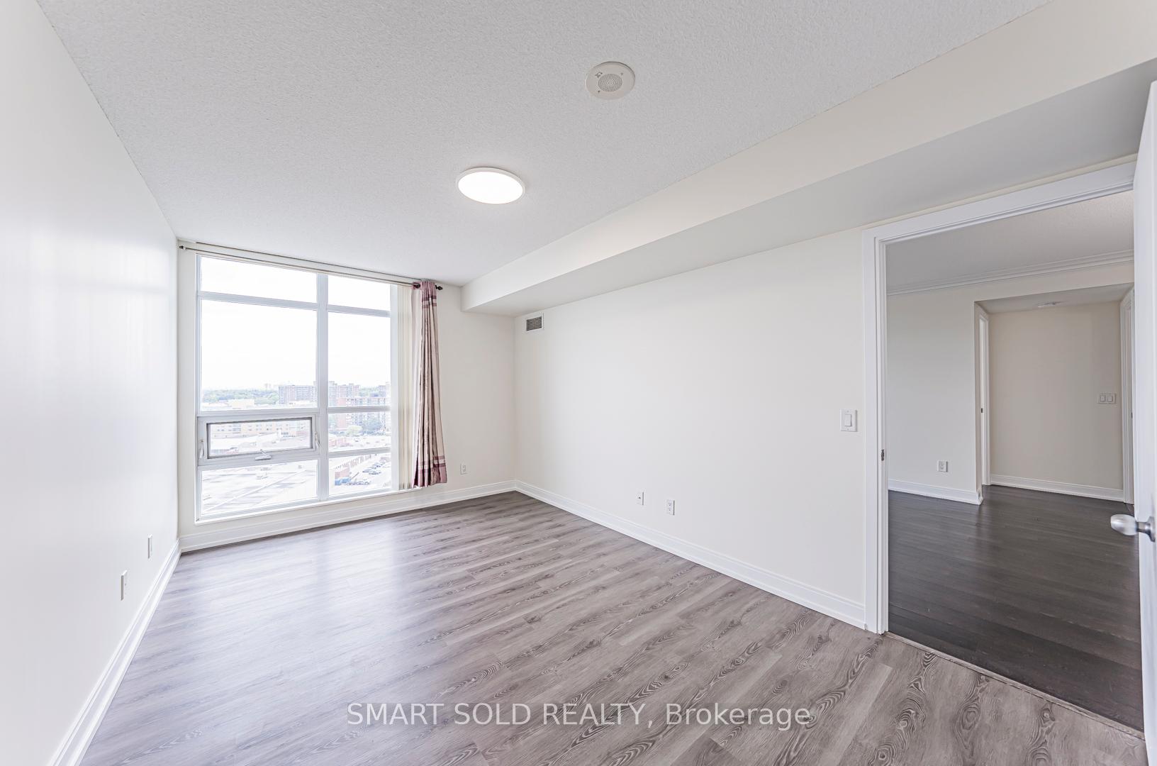 3 Bedrooms Condo at 238 Bonis, Toronto For sale