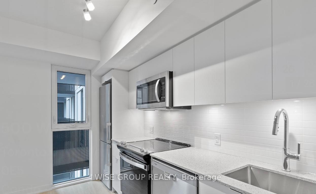 1 Bedroom Condo at 500 Wilson, Toronto For sale
