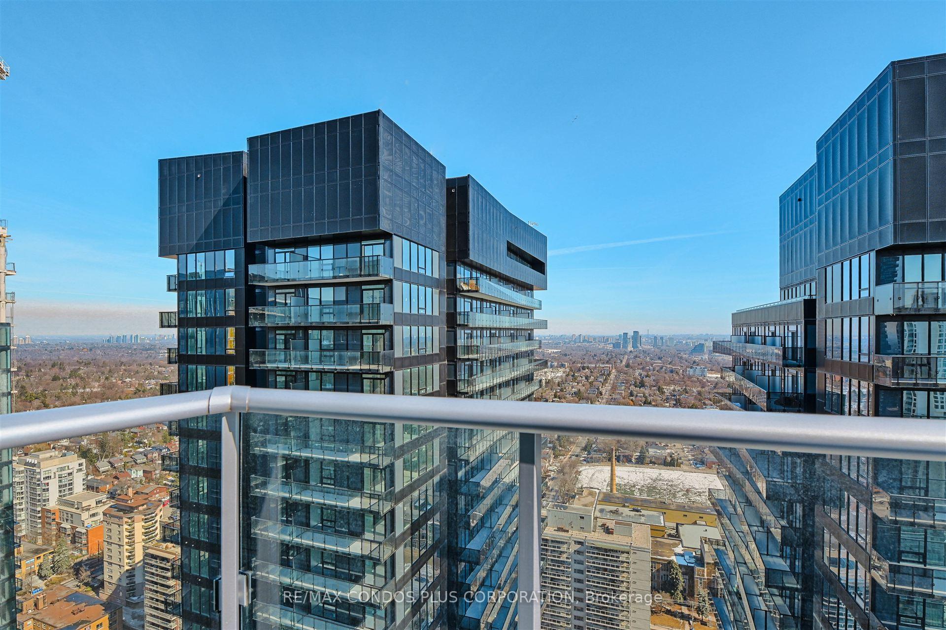 2 Bedrooms Condo at 195 Redpath, Toronto For sale