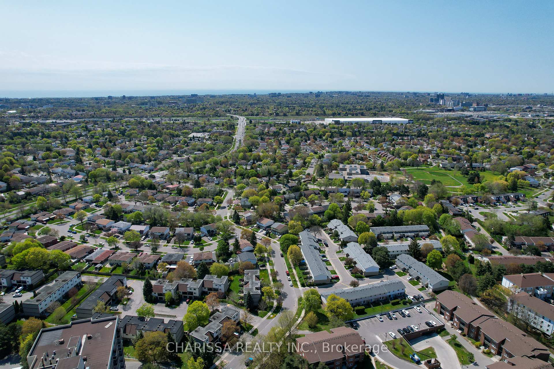 3 Bedrooms Condo at 30 Liben, Toronto For sale
