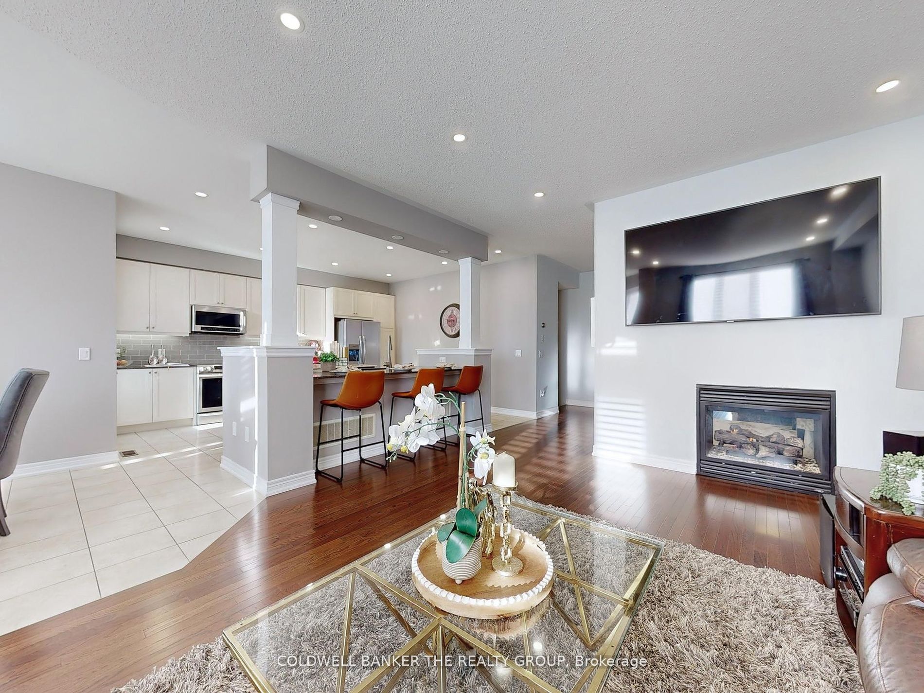 246 Bonnieglen Farm Boulevard