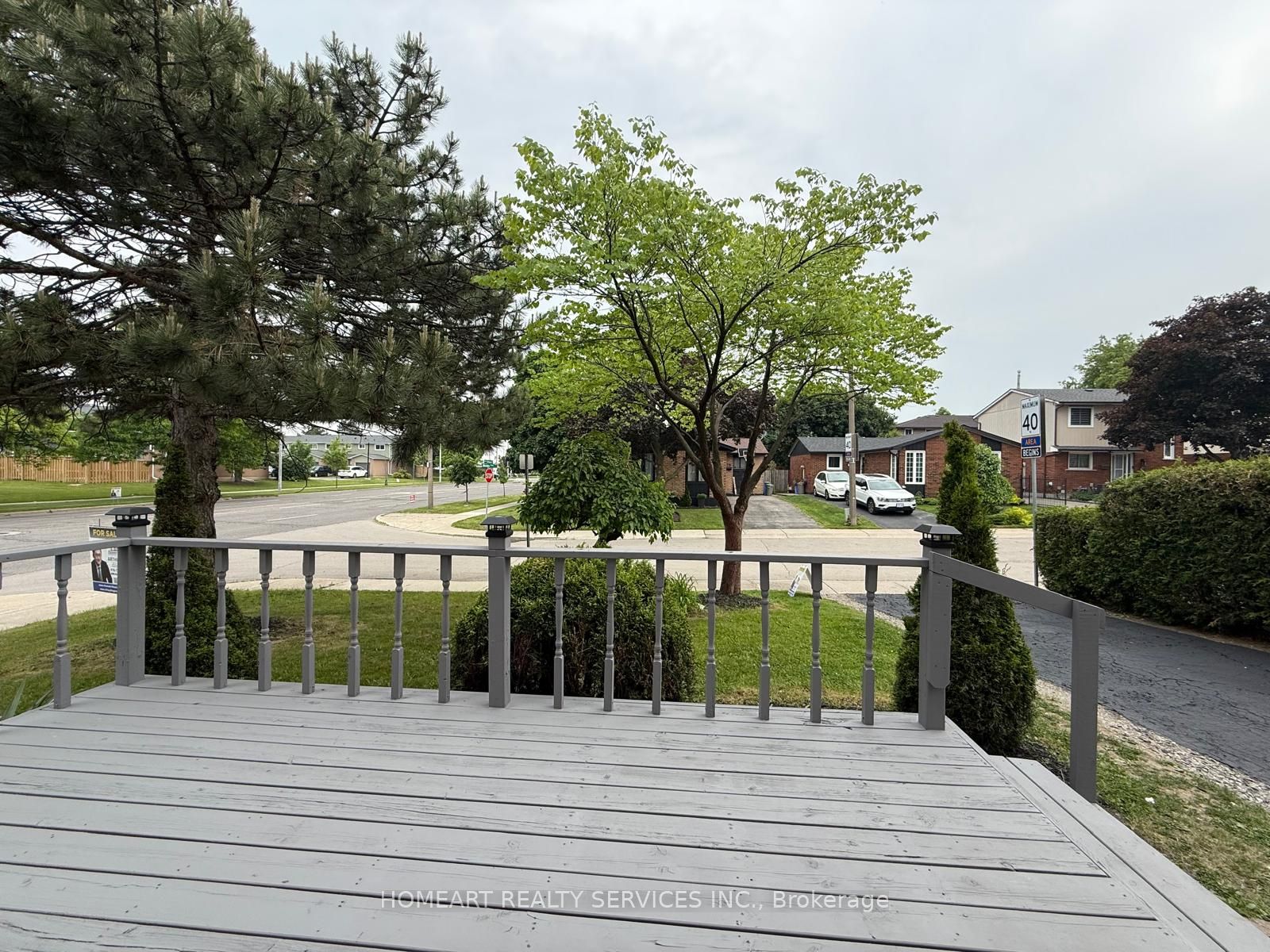 77 Bixby Crescent