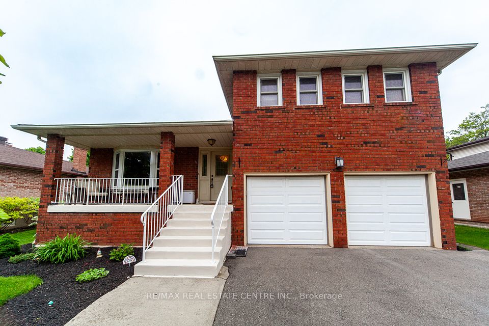 22 Hillside Drive