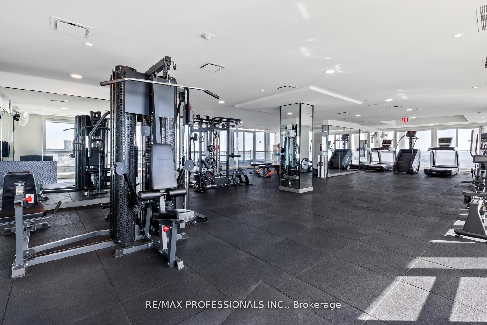 2 Bedrooms Condo at 410 Queens,  Toronto For sale