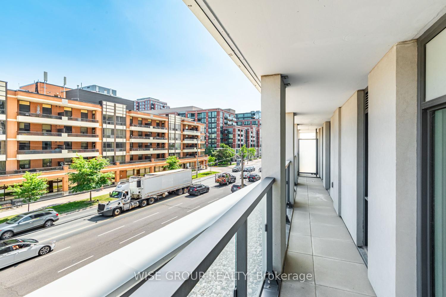 2 Bedrooms Condo at 500 Wilson, Toronto For sale