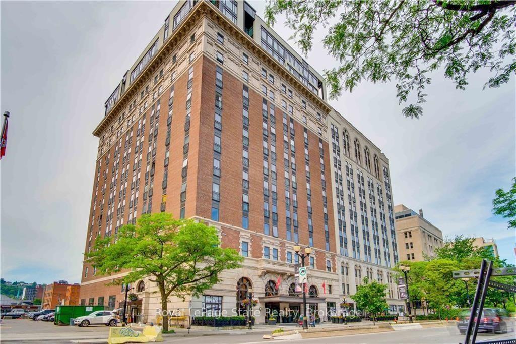 1 Bedroom Condo at 118 KING,  Hamilton For sale