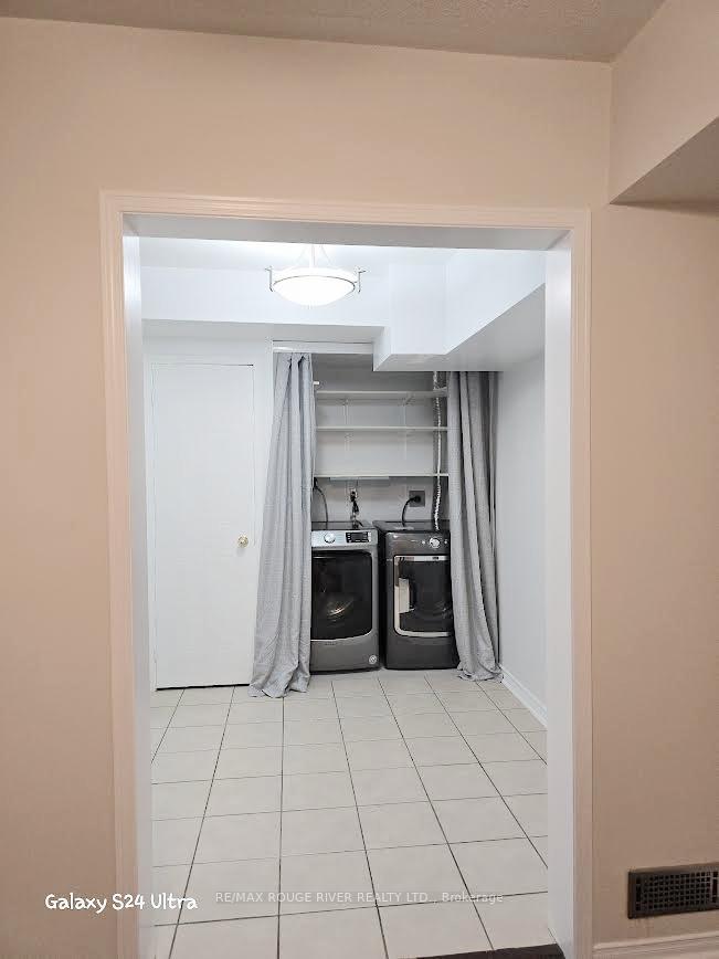 3 Bedrooms Condo at 70 Sidney Belsey, Toronto For sale