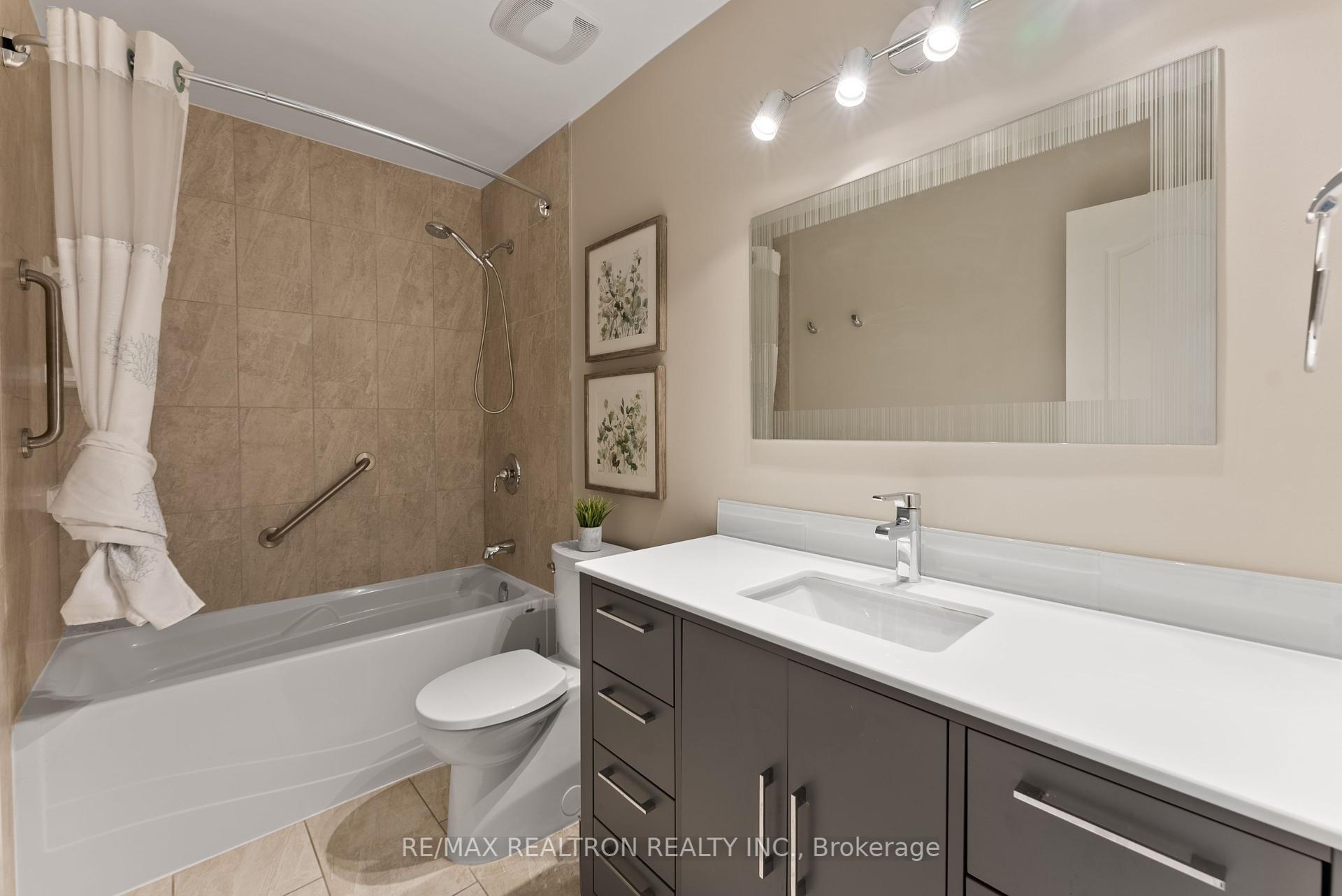 4 Bedrooms Condo at 316 Torresdale, Toronto For sale