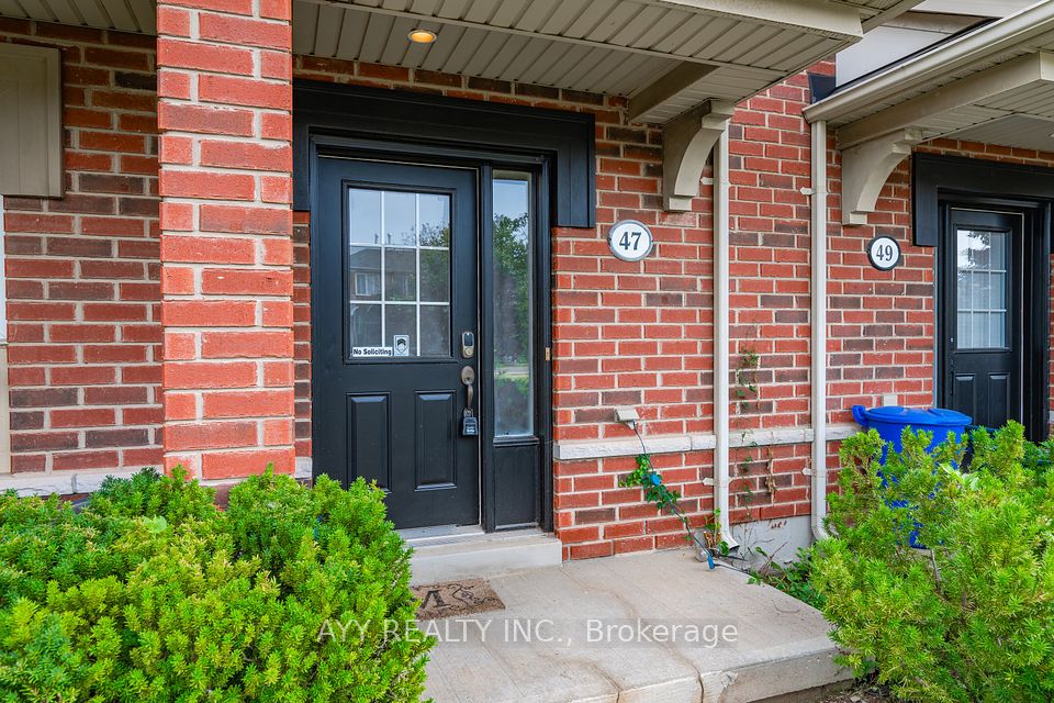Property at #4 - 47 Glenashton Drive, Oakville, ON L6H 0E5