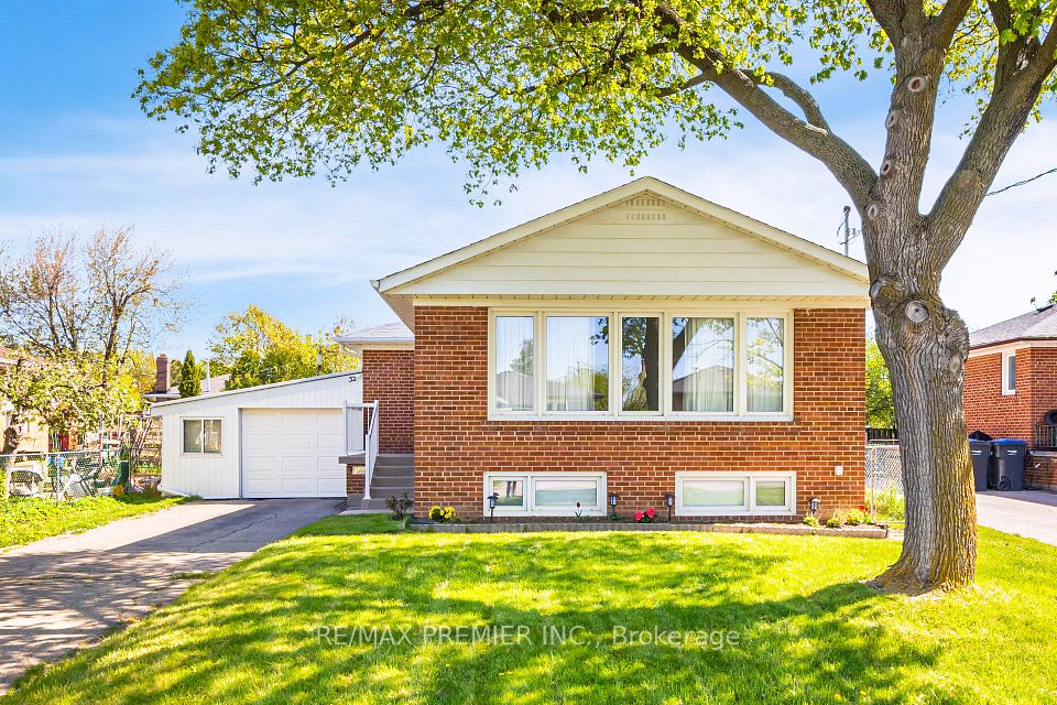32 Edgemont