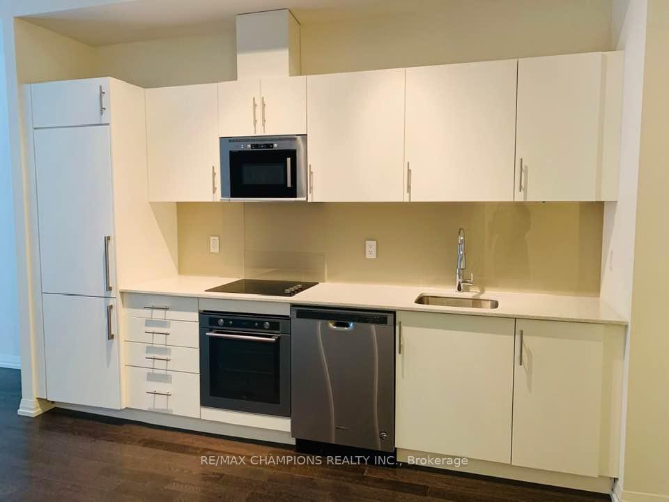 2 Bedrooms Condo at 460 Adelaide,  Toronto For sale